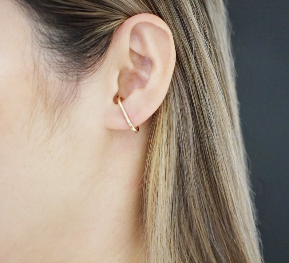 LONG EAR CUFF EARRINGS - MAKKO
