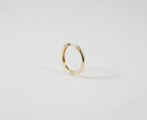 HOOP HUGGIE EARRINGS 19.5 MM - MAKKO