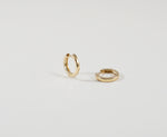 HOOP HUGGIE EARRINGS 12MM - MAKKO